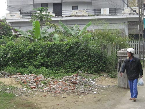 Ở nhờ rồi chiếm đất xây nhà