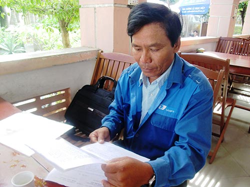 Ông Trần Khắc Mẫn, người tố cáo đúng nhưng suýt bị sa thải
