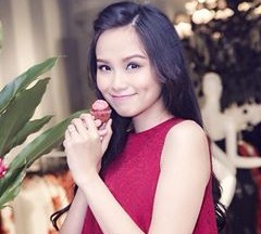 Hoa hậu Diễm Hương tố bị cướp giữa TP HCM