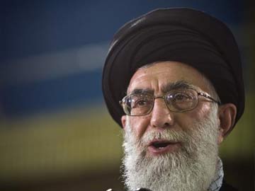 Lãnh đạo Tối cao Iran Ayatollah Ali Khamenei đã gọi Israel là “chó dại”. Ảnh: Reuters
