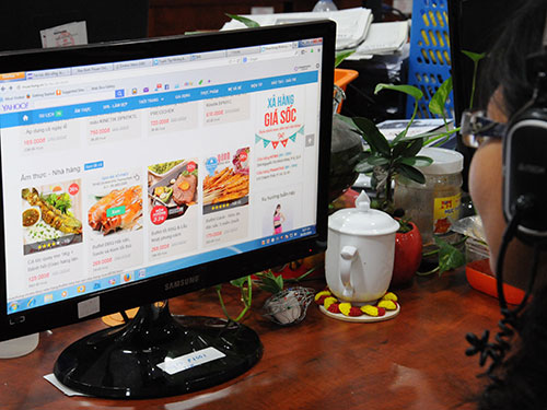 Mua hàng qua mạng vẫn phập phồng