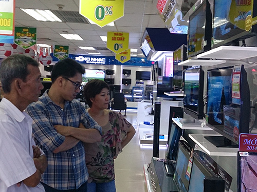 Ồ ạt giảm giá tivi
