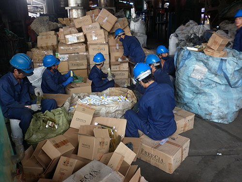 Cuối năm dè chừng  hàng lậu, hàng giả