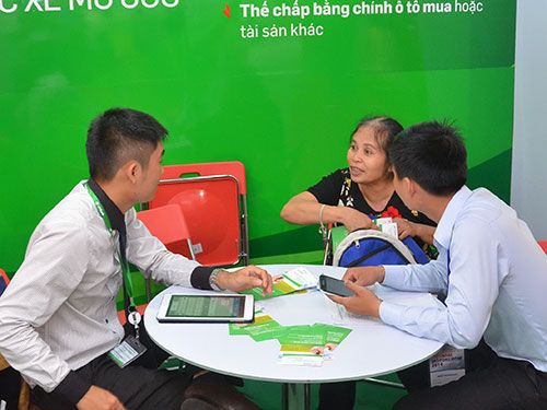 Chới với vì vay tiêu dùng