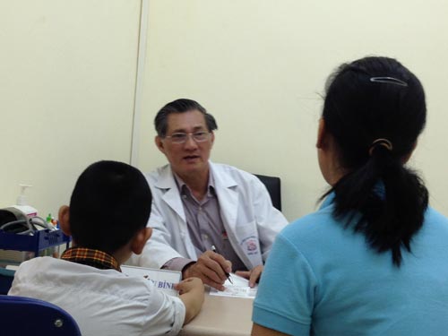 Chịu áp lực nặng, trẻ dễ bị tâm thần