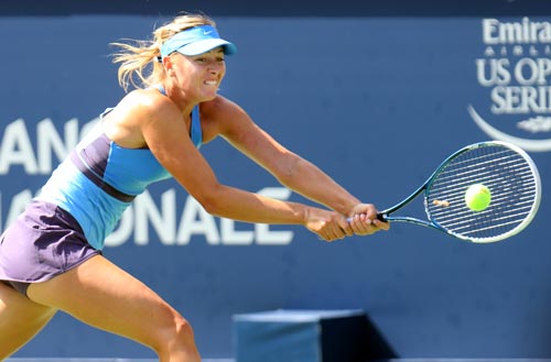 Sharapova lại c&oacute; th&oacute;i quen ngược d&ograve;ng  Ảnh: REUTERS