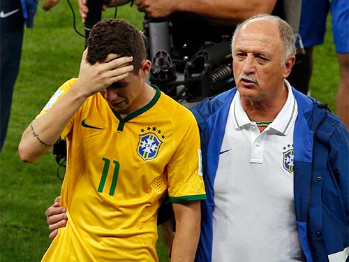 Brazil thua thảm: Lỗi điều hành!