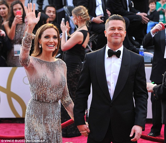 Brad v&agrave; Angelina đ&atilde; cưới