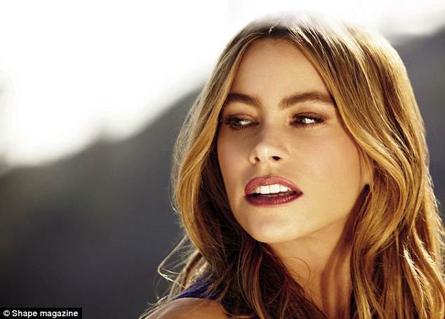 Sofia Vergara đẹp ngất ngây ở tuổi 42