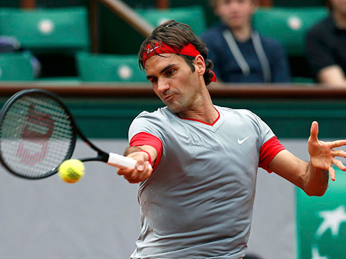 Federer thắng Lacko 3 ván trắng vào tối 25-5
Ảnh: REUTERS