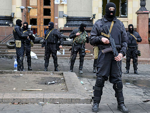 Nga lo Ukraine nội chiến