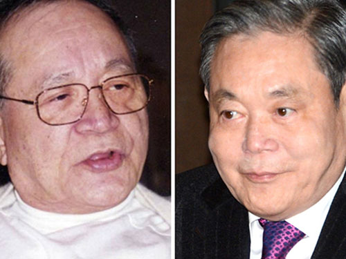 Ông Lee Maeng-hee (trái) và ông Lee Kun-hee Ảnh: Korea JoongAng Daily