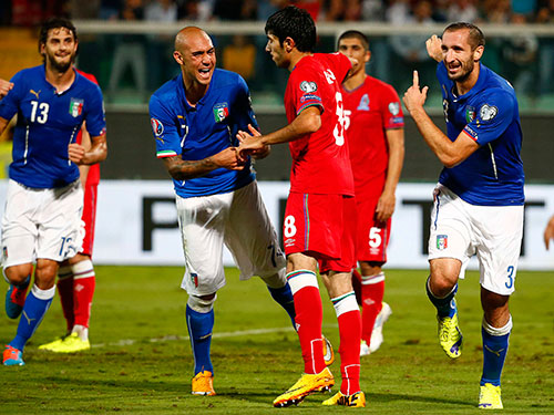 Hat-trick kỳ lạ của Chiellini