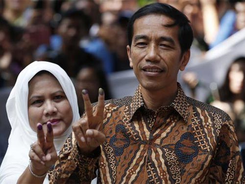 Indonesia: Hai ứng viên tổng thống tuyên bố chiến thắng