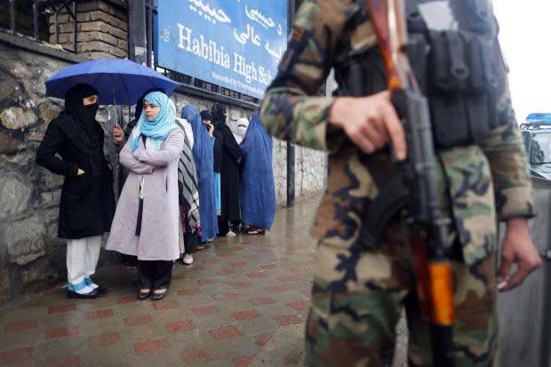 Bầu cử lịch sử ở Afghanistan