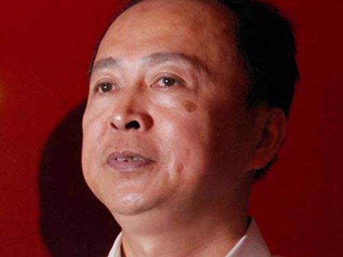 Trung Quốc sa thải 2 quan chức “tham nhũng”
