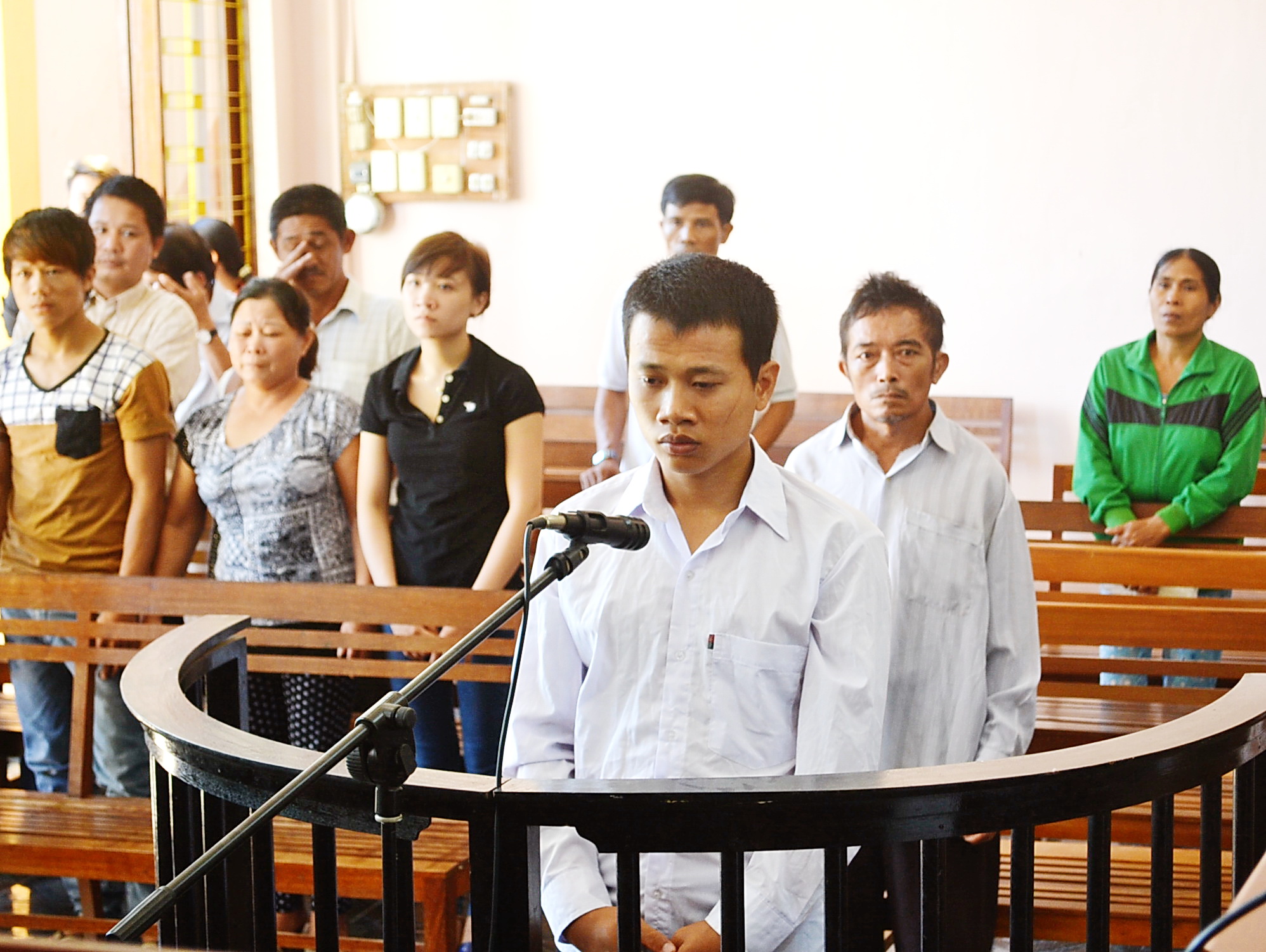 Phụ xe định lập công với chủ, không ngờ tông chết người