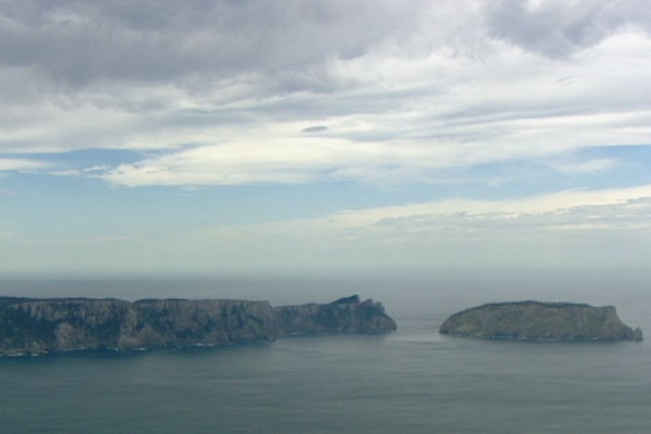Vịnh Storm, nơi máy bay Úc bị rơi. Ảnh: ABC