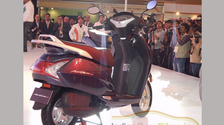 2014-Honda-Activa.jpg