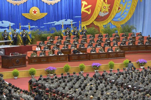 L&atilde;nh đạo Kim Jong-un của Triều Ti&ecirc;n trong một cuộc họp ở B&igrave;nh Nhưỡng. Ảnh: KCNA