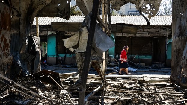 Ukraine: “Đụng độ” trước cuộc đàm phán ngừng bắn
