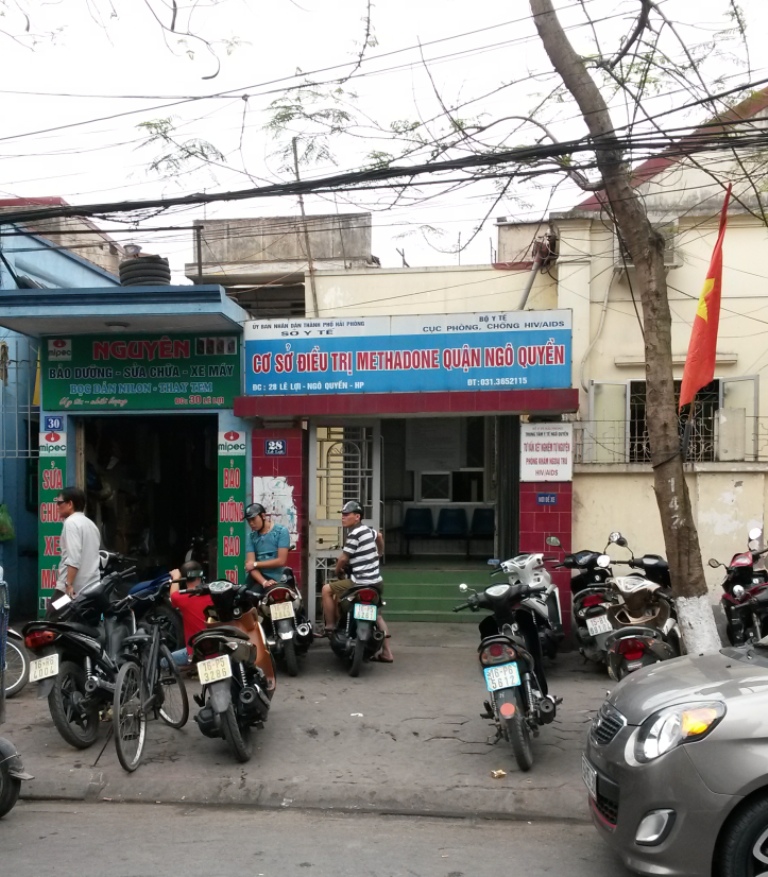 cơ sở nơi bị hại và hung thủ cùng cai nghiện