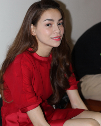 Hồ Ngọc Hà dừng bước tại MTV EMA 2014