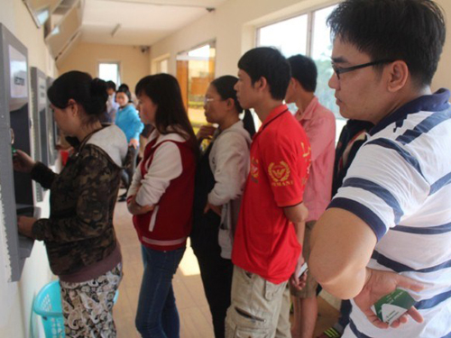 Tín dụng đen “hút máu” công nhân