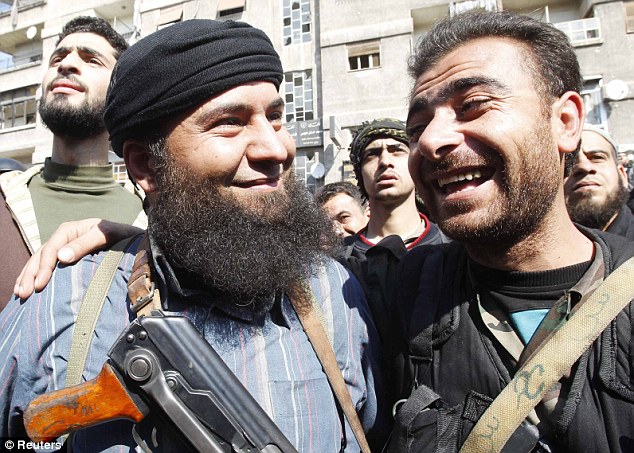 Hai phe Syria hồ hởi ký thỏa thuận ngừng bắn đầu tiên