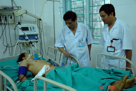Bệnh nhân được theo dõi, điều trị