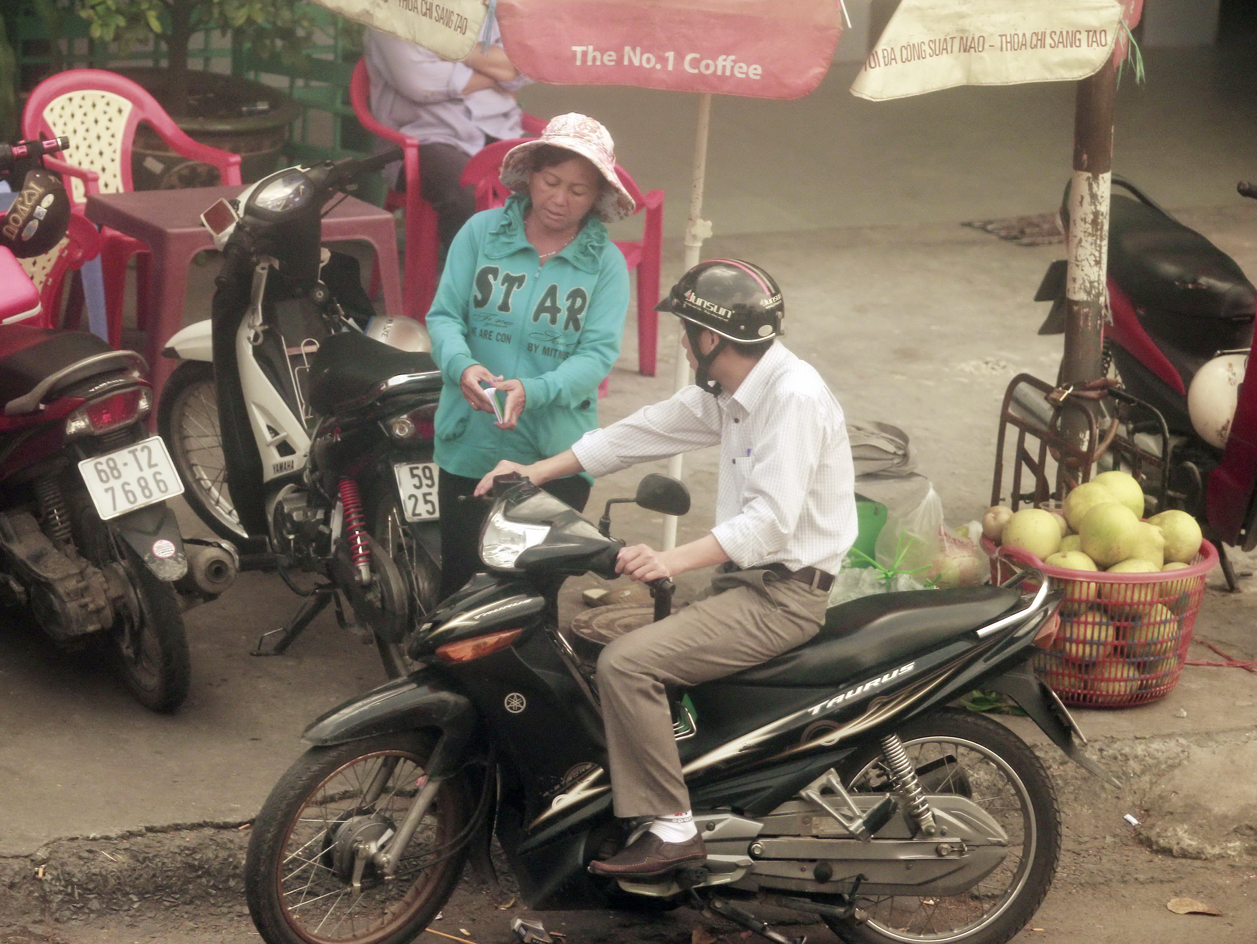 C&ograve; v&eacute; cho biết cần bao nhi&ecirc;u cũng c&oacute; v&eacute;!