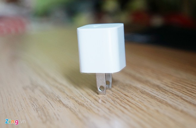 Tr&ograve; lừa b&aacute;n phụ kiện iPhone si&ecirc;u dỏm ở Việt Nam