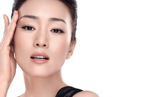 Nam ca sĩ tuổi 52 t&aacute;i h&ocirc;n với t&igrave;nh trẻ - Ảnh 2.