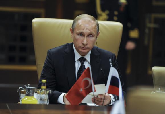 Tổng thống Nga Vladimir Putin trong chuyến thăm Ankara – Thổ Nhĩ Kỳ hôm 1-12. Ảnh: Reuters