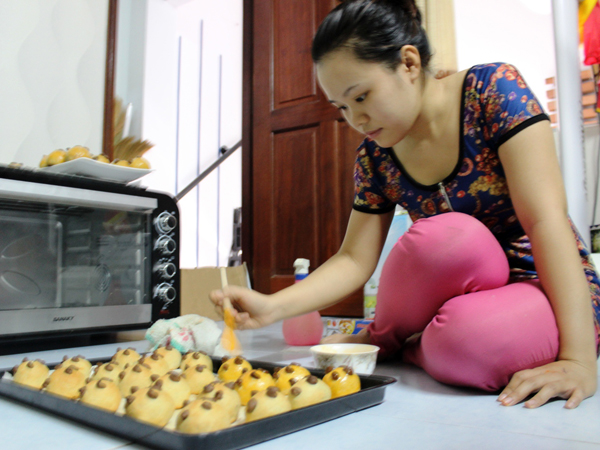 B&aacute;nh được l&agrave;m ho&agrave;n to&agrave;n thủ c&ocirc;ng, kh&ocirc;ng hề sử dụng h&oacute;a chất bảo quản, v&igrave; vậy hạn sử dụng kh&ocirc;ng qu&aacute; 5 ng&agrave;y.