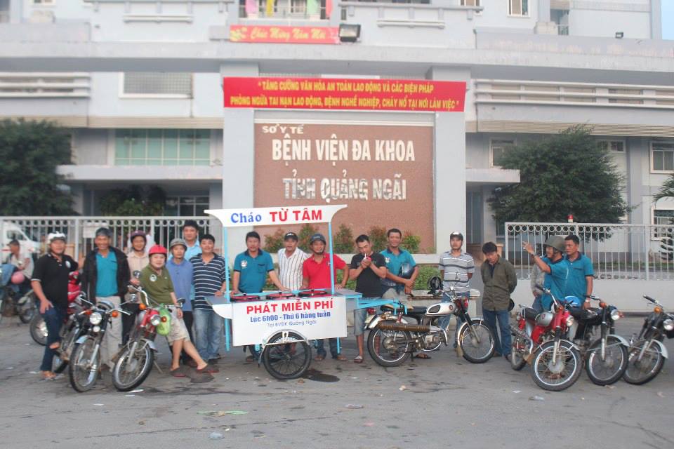 Những anh ch&agrave;ng m&ecirc; xe 67 trong nh&oacute;m