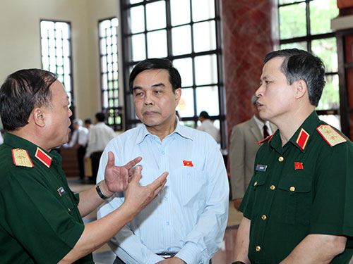 Kiên quyết bảo vệ chủ quyền