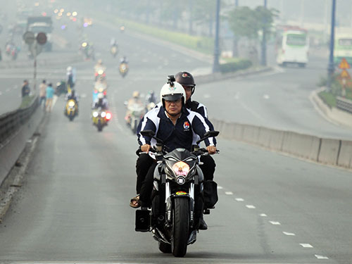 “Cởi trói” cho người mê mô tô