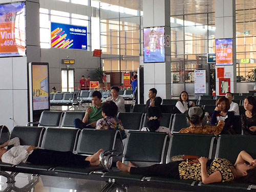 Thừa nhận dịch vụ sân bay yếu kém