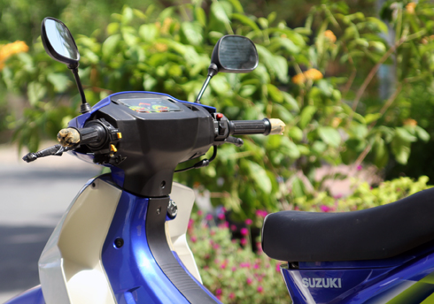 Suzuki-Sport-110-11.jpg