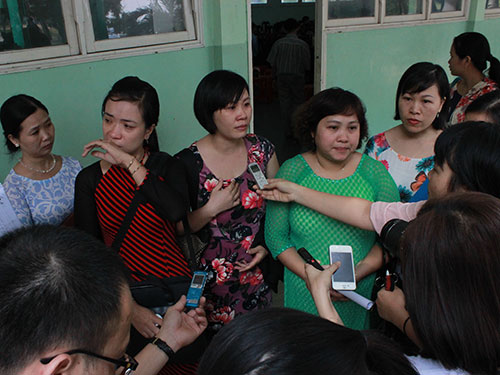 Bức xúc việc giải thể một ngôi trường