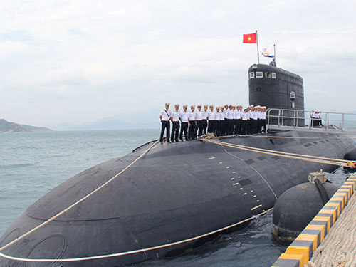 Mạnh mẽ trên biển Đông
