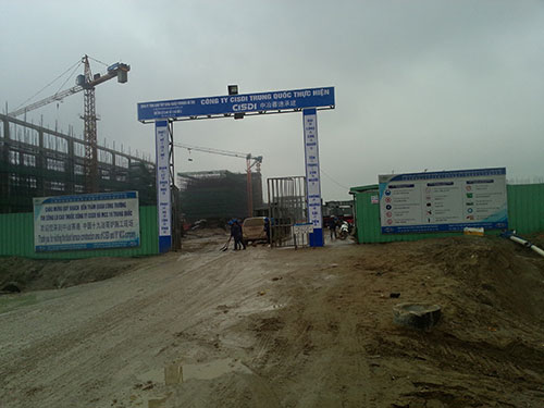 Một c&ocirc;ng tr&igrave;nh trong khu vực dự &aacute;n Formosa c&oacute; rất đ&ocirc;ng lao động người Trung Quốc l&agrave;m việc