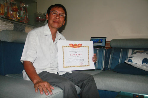 &Ocirc;ng Nguyễn Cống (huyện Hiệp Đức, tỉnh Quảng Nam), thương binh hạng 4/4, vượt kh&oacute; vươn l&ecirc;n l&agrave;m gi&agrave;u 
Ảnh: QUANG VINH