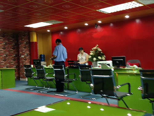Trắng tay trên sàn vàng chui