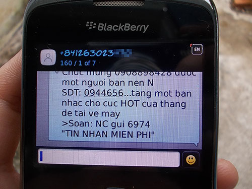 Người dùng điện thoại di động hiện nay luôn bị quấy rối bởi tin nhắn rác bất kể ngày đêm...