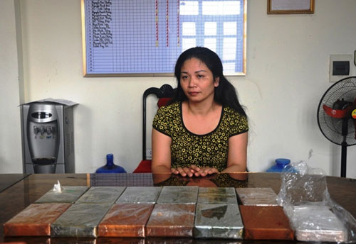 Phá đường dây buôn ma túy có vũ khí