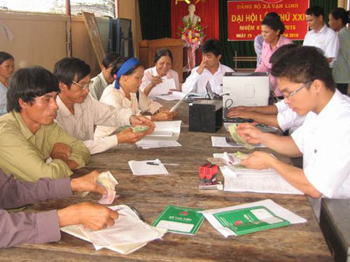 Đưa chủ tịch xã vào điều hành ngân hàng
