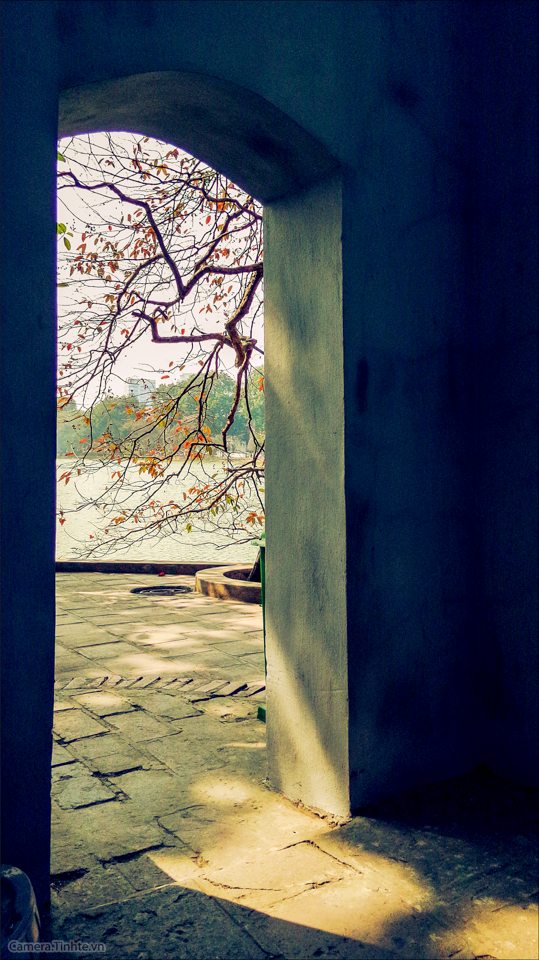 Bong Ho Hoan Kiem copy.Camera.Tinhte.vn.