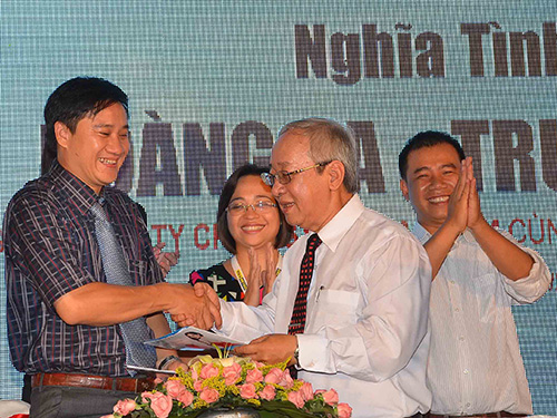 Vì biển đảo thân yêu